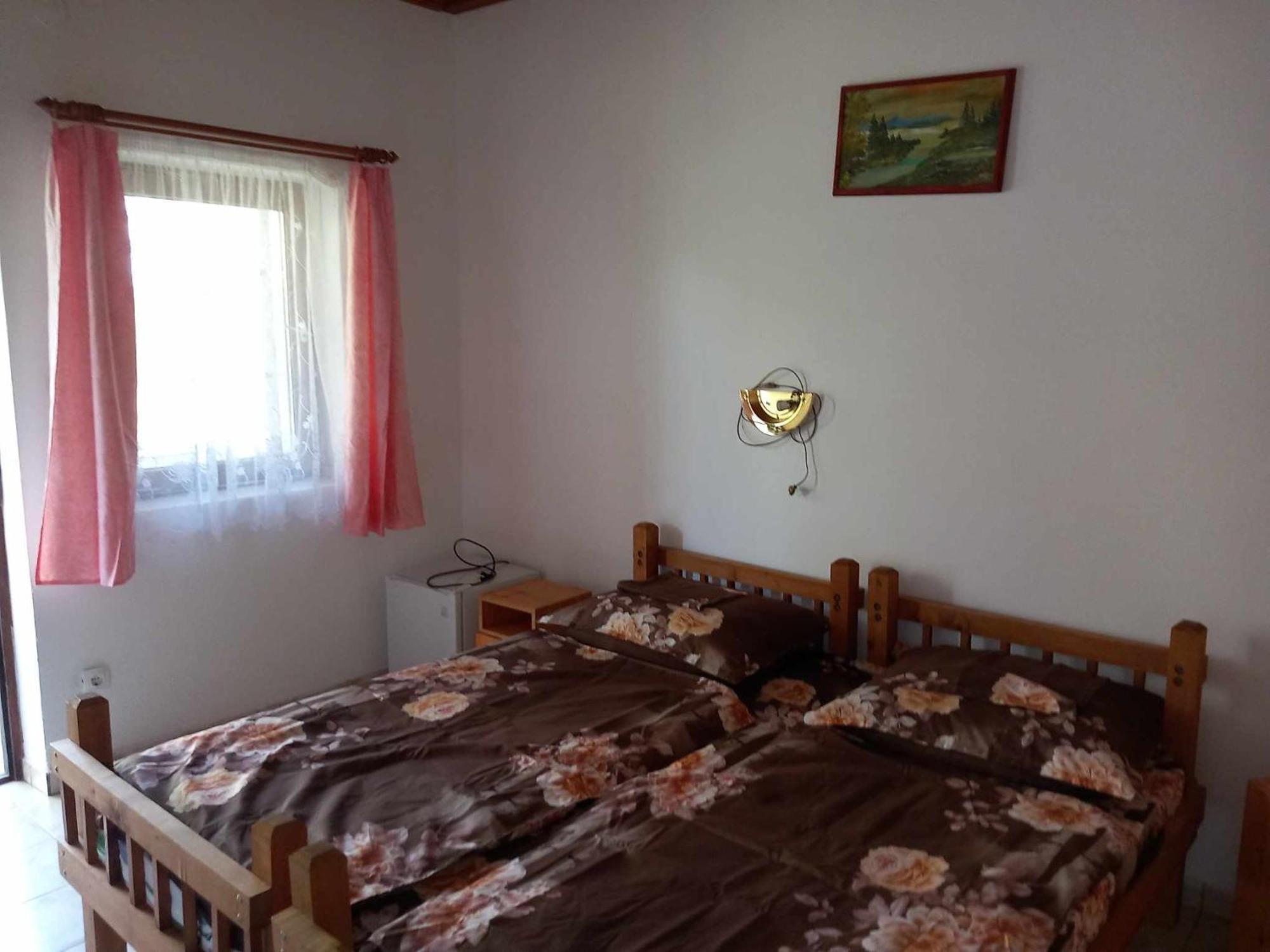 דירות Poroszló Zsuzsa Apartman מראה חיצוני תמונה